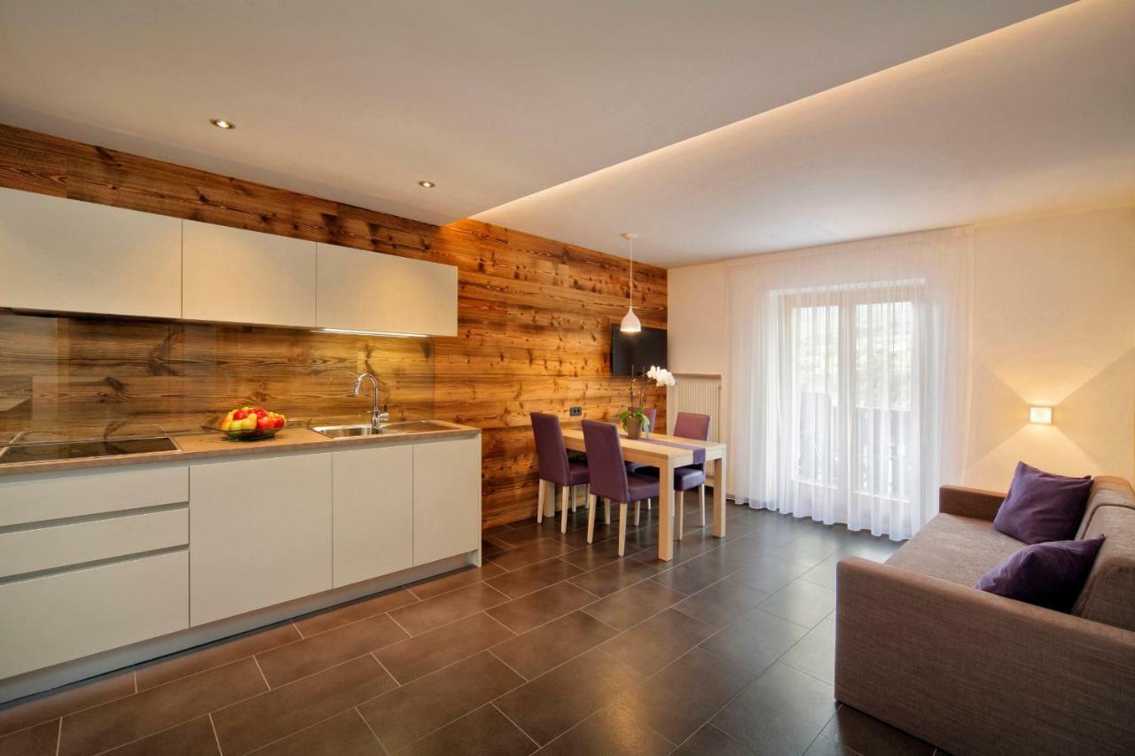 Ferienwohnung Sonnenhof Riffian Exterior foto